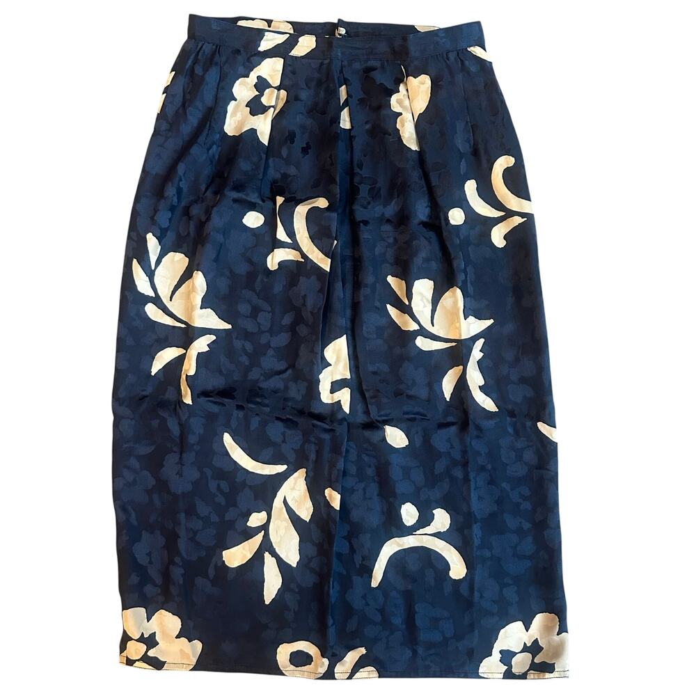 VNTG Maggy London Navy/Hawaiian Print, Silk. Pleated Pencil Midi Skirt- 6